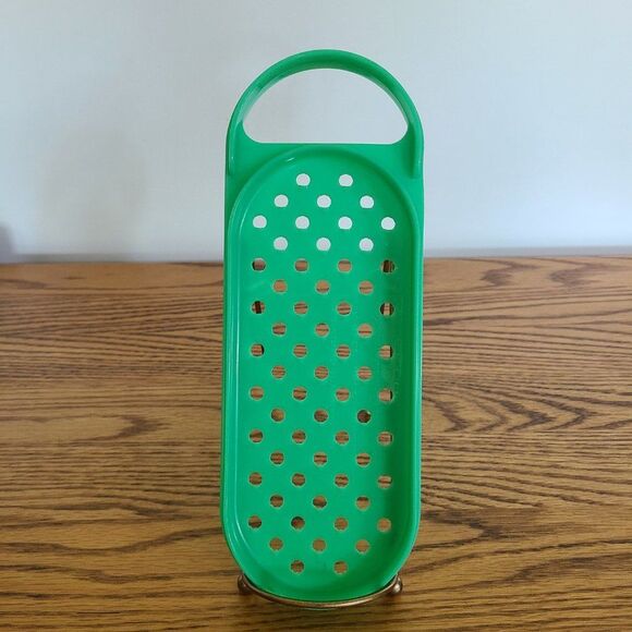 Tupperware #1374-11 Jadeite Cheese-Vegetable Grater Shredder Replacement Green - Picture 5 of 16